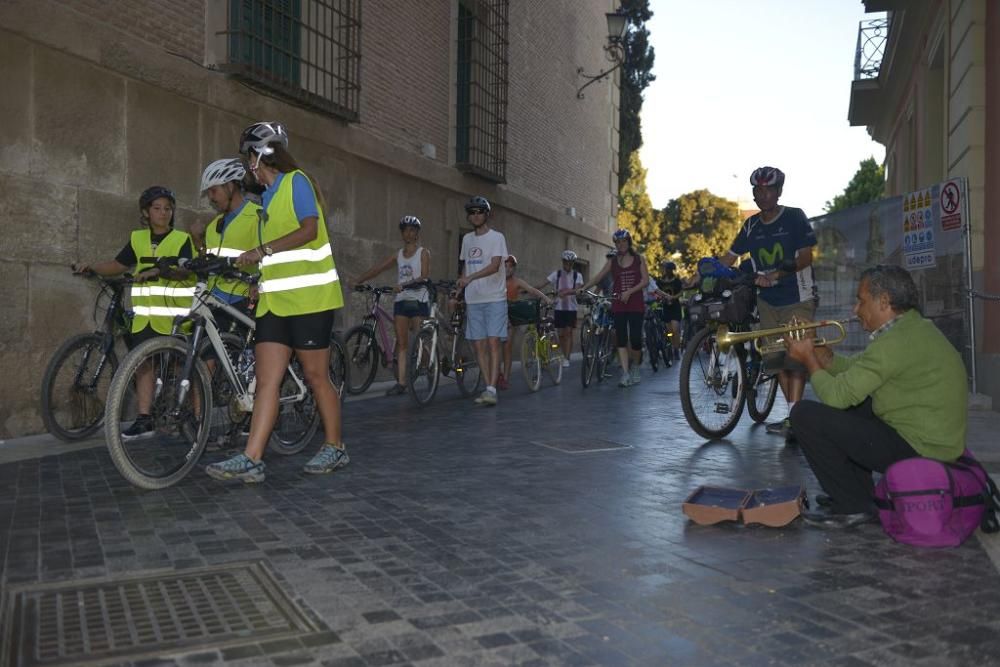 Ruta de bicicletas a la luz de la luna de Murcia