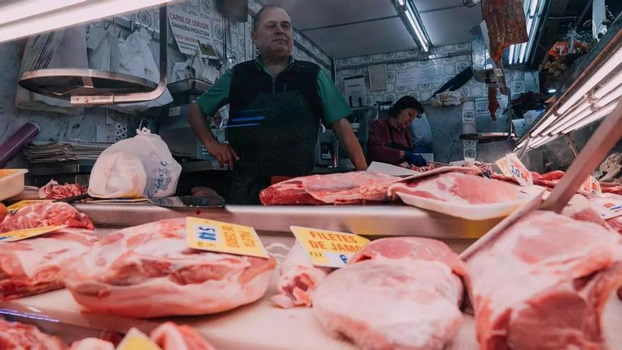 Según los carniceros, esto es lo que hay que hacer al llegar a casa después de comprar carne
