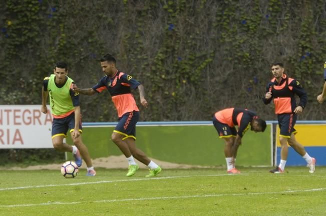 ENTRENAMIENTO DE LA UD LAS PALMAS EN BARRANCO ...