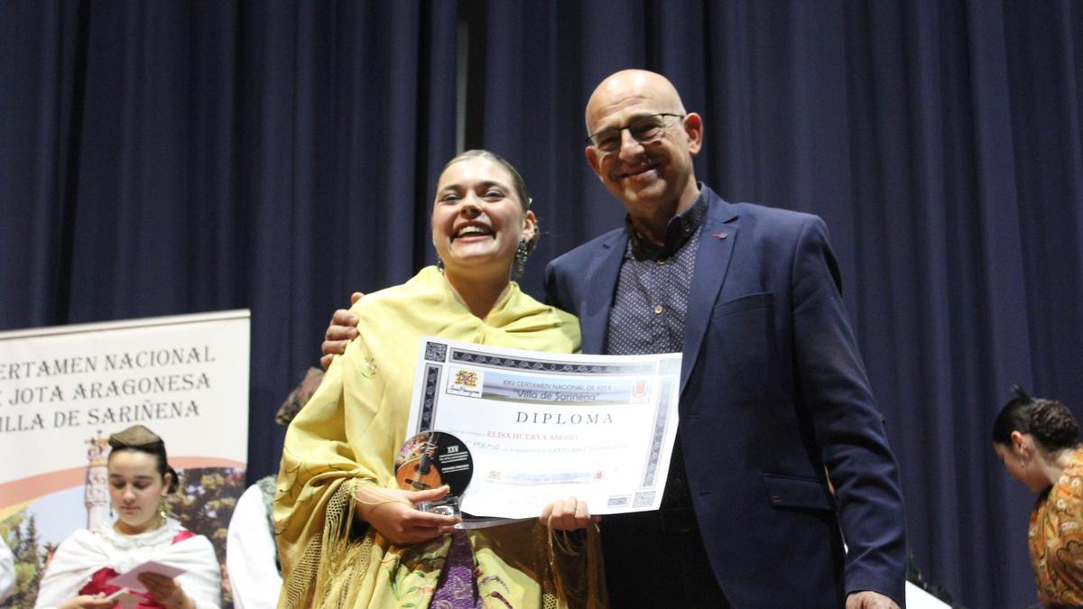 Elisa Huerva, ganadora en canto adulto del certamen.