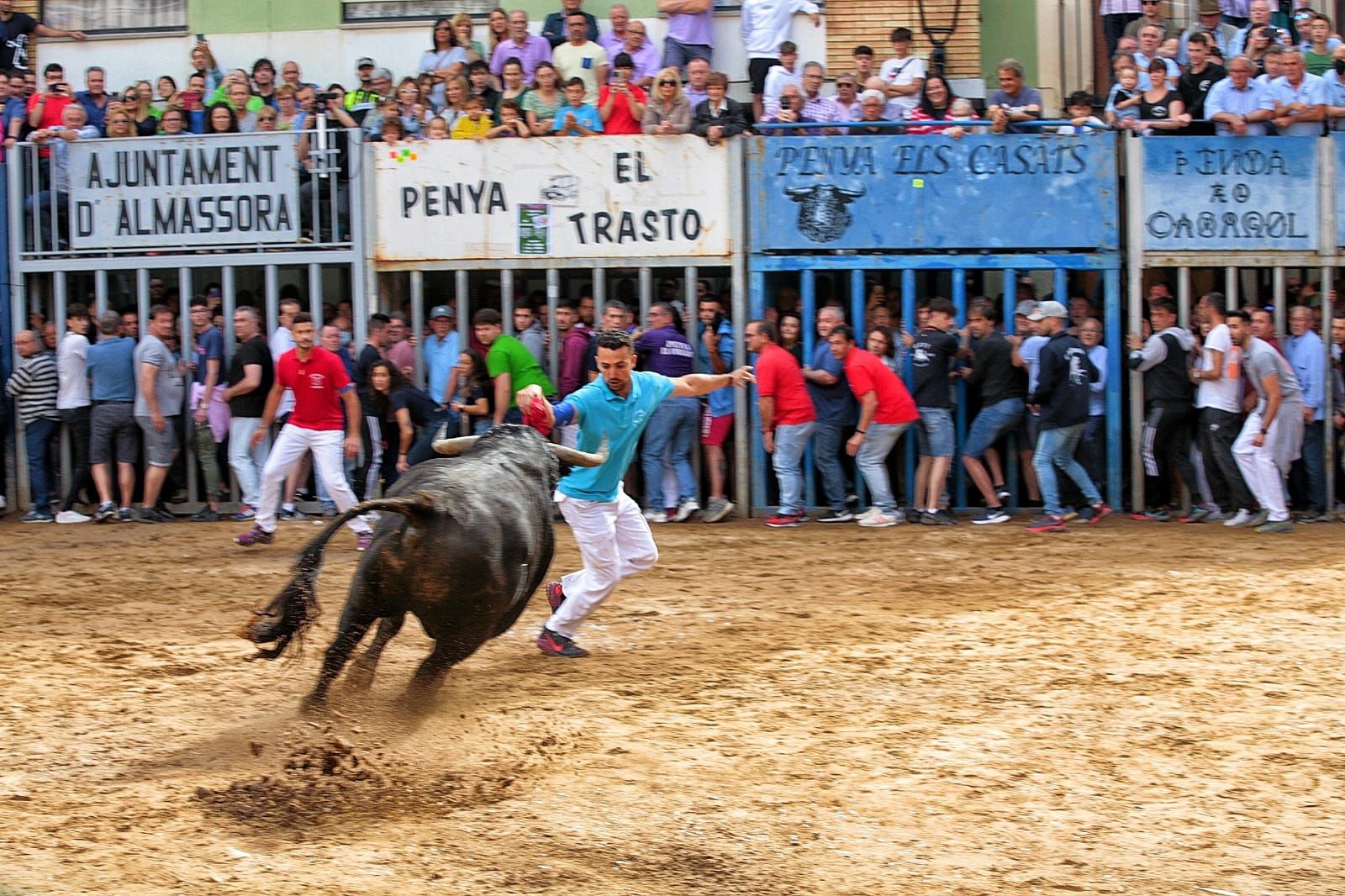 Las mejores imágenes de la jornada de toros del miércoles en Almassora