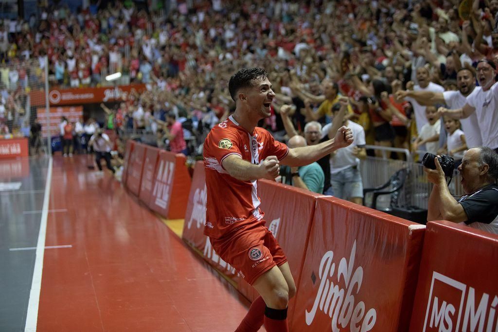 El Jimbee Cartagena celebra su segunda luga consecutiva