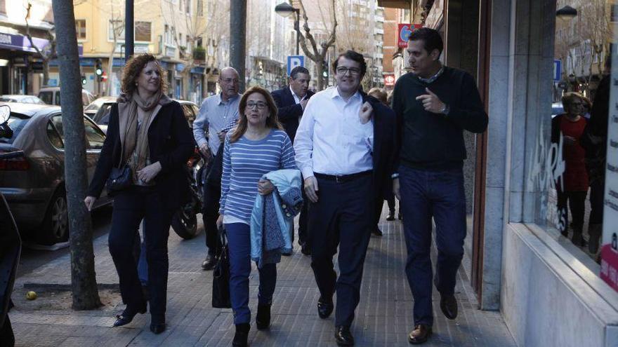 Alfonso Fernández Mañueco, con Mayte Martín y Alberto Castro.