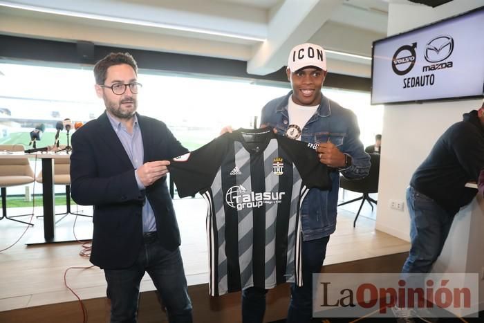 Presentación de Vinicius Tanque en el FC Cartagena