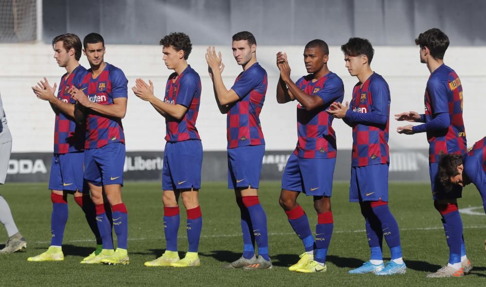 Valencia CF Mestalla - FC Barcelona B en imágenes