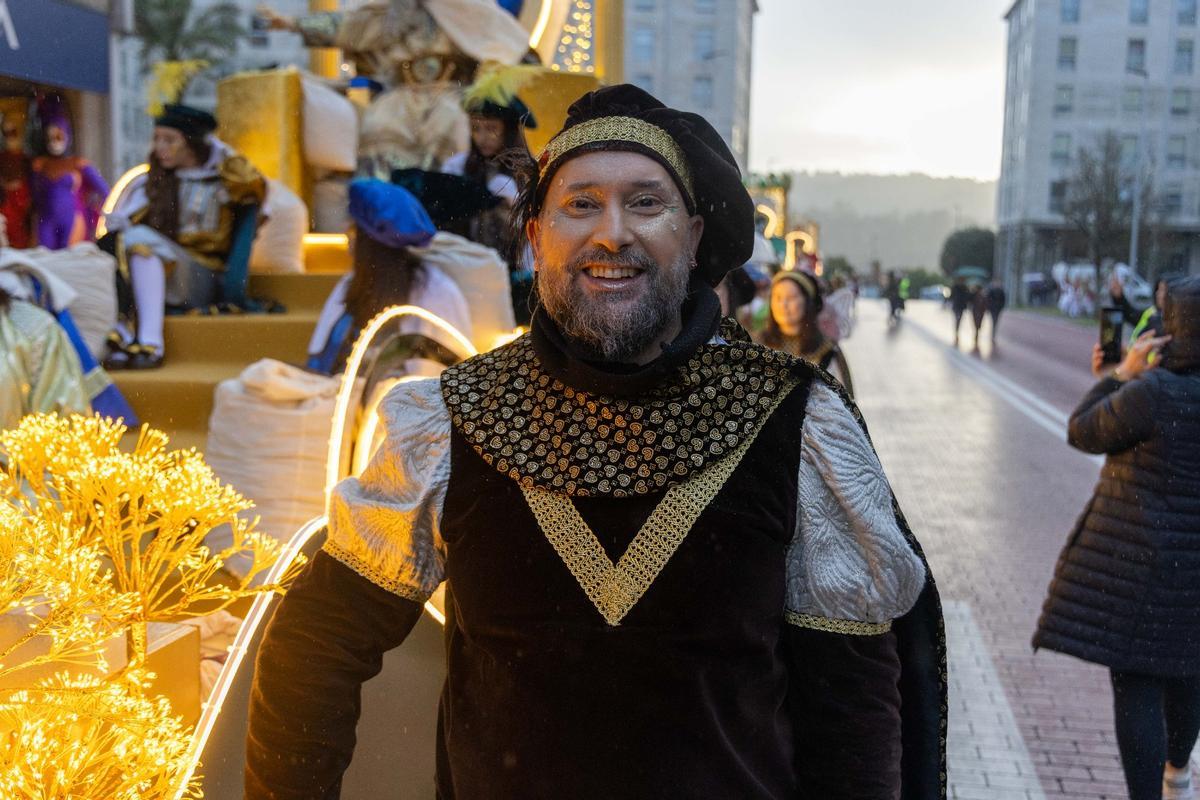 Los Reyes Magos recorren las calles de Santiago