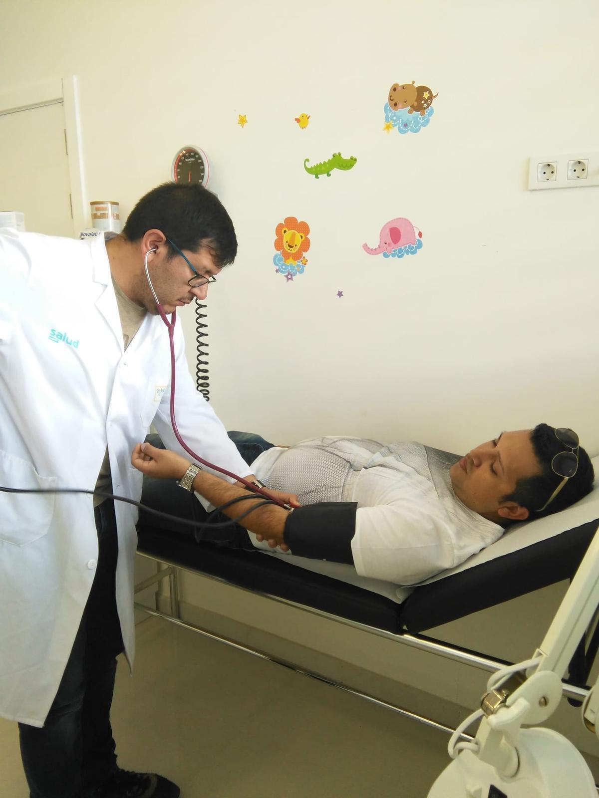 Juan Astudillo, en la consulta de Argente.