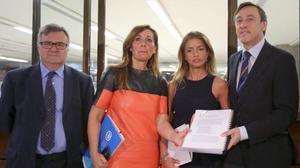 Hernando qualifica la llei com un “intent de destruir Espanya”.