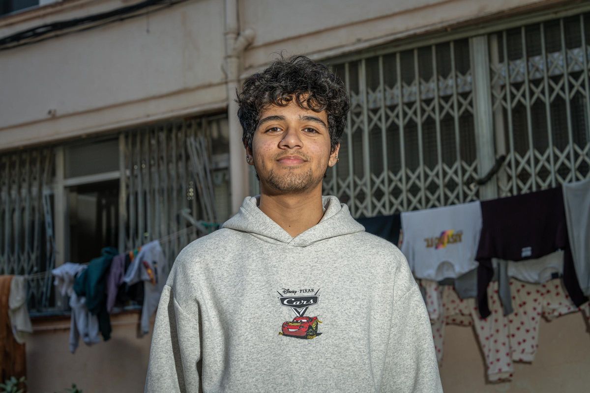Roguer Ángel Díaz, uno de los jóvenes participantes en la antología de relatos 'Històries de La Florida', de Blackie Books.