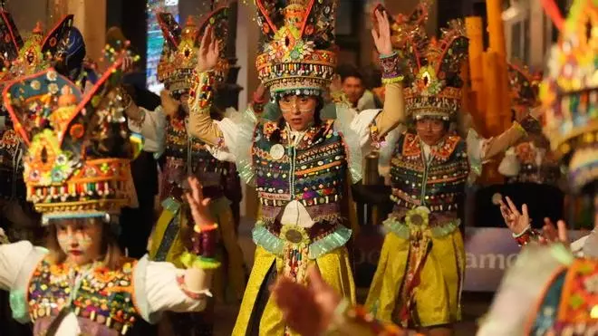 Fotogalería | Así ha sido el pasacalles infantil del Carnaval de Badajoz