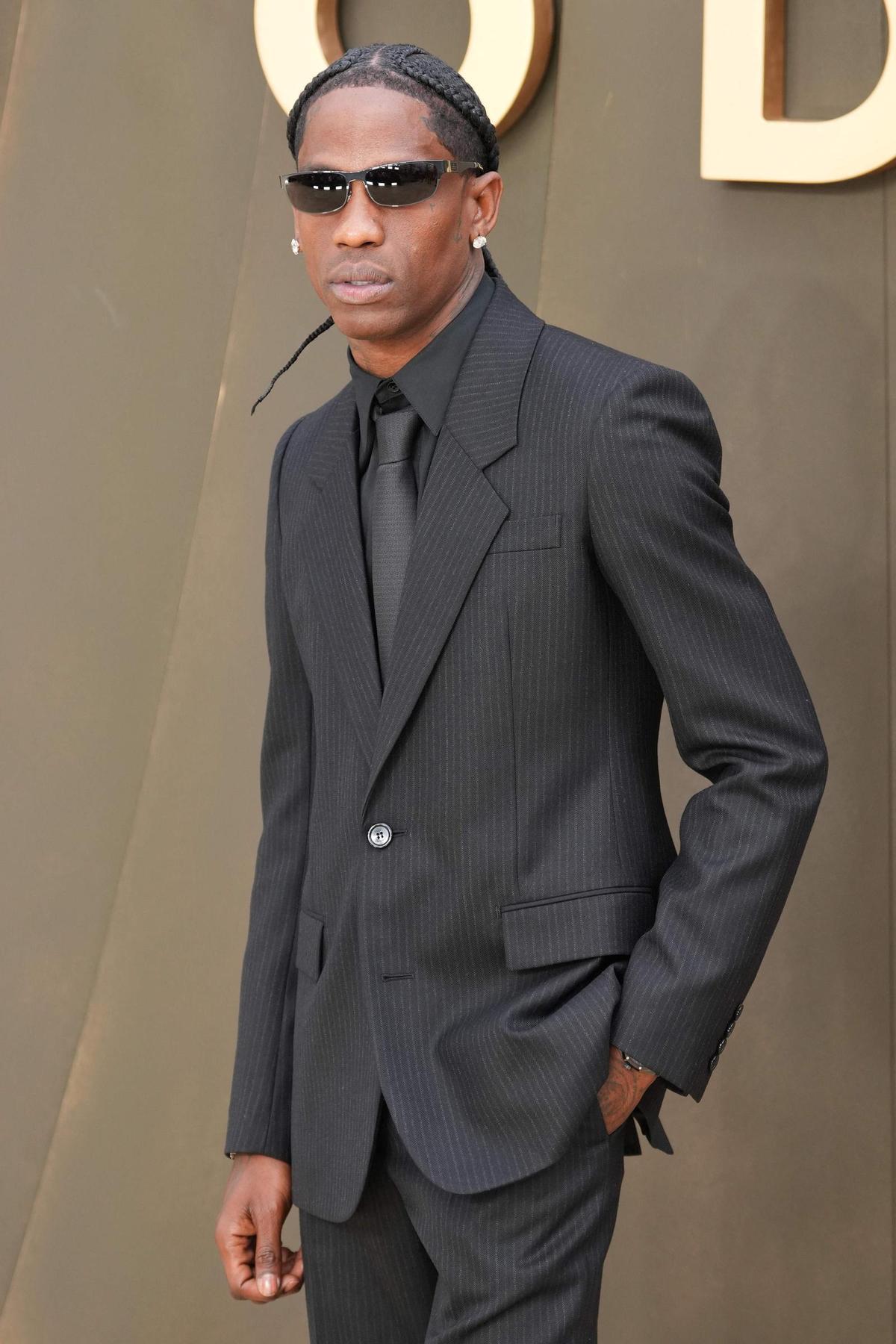 Travis Scott en la alfombra roja del estreno mundial de The Odyssey