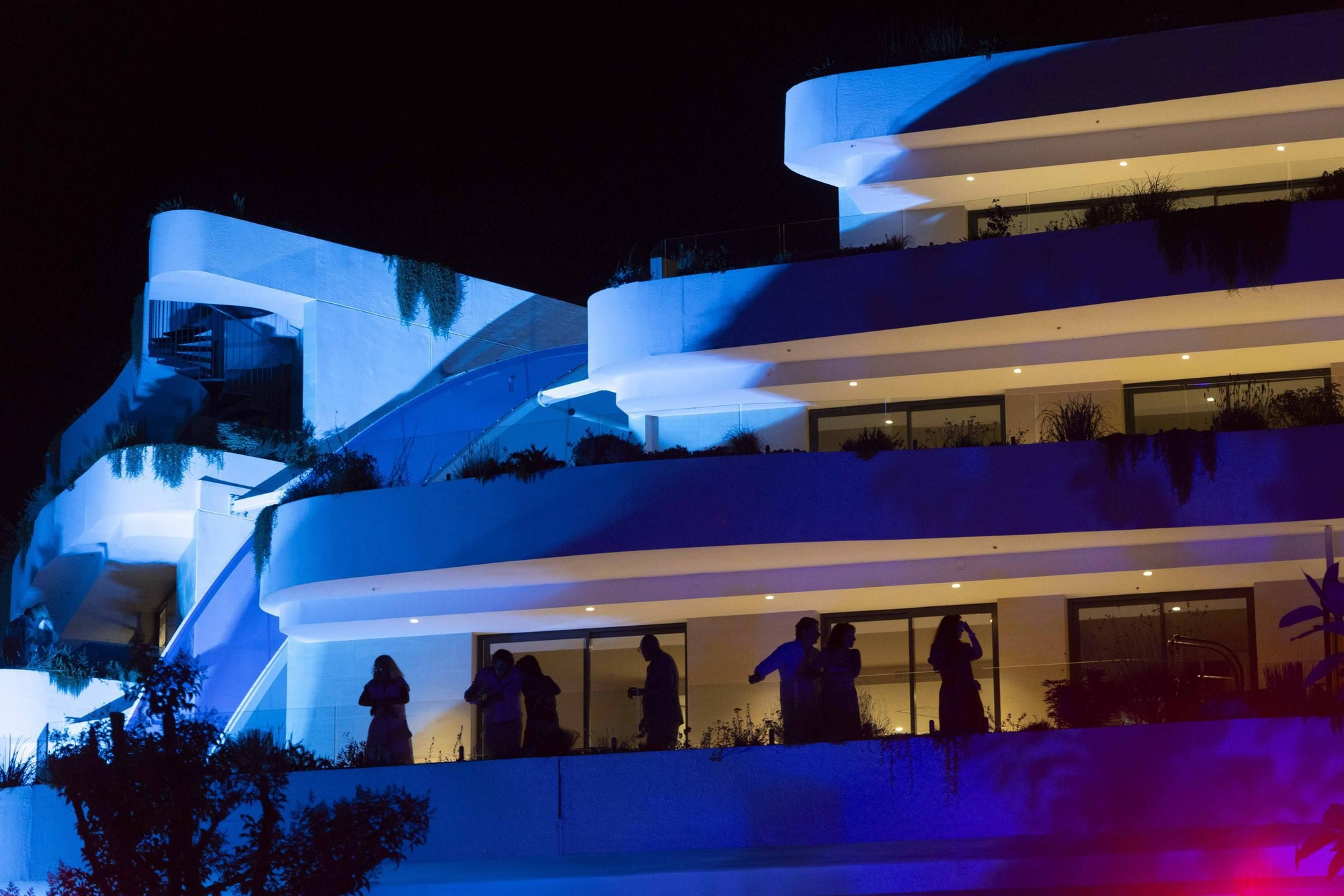 Espectacular inauguración de Delfin Natura en El Albir