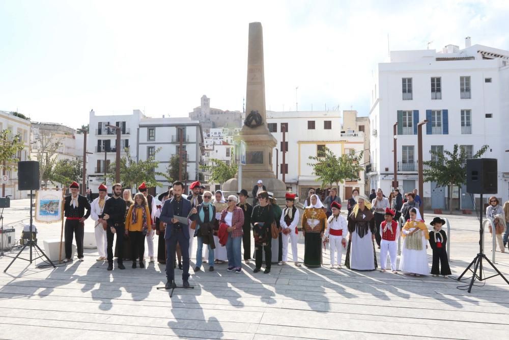 Recuerda el esfuerzo de este ibicenco por la mejora del puerto