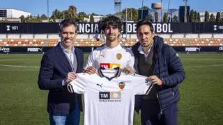 Oficial: El Valencia renueva a Hugo González hasta 2027