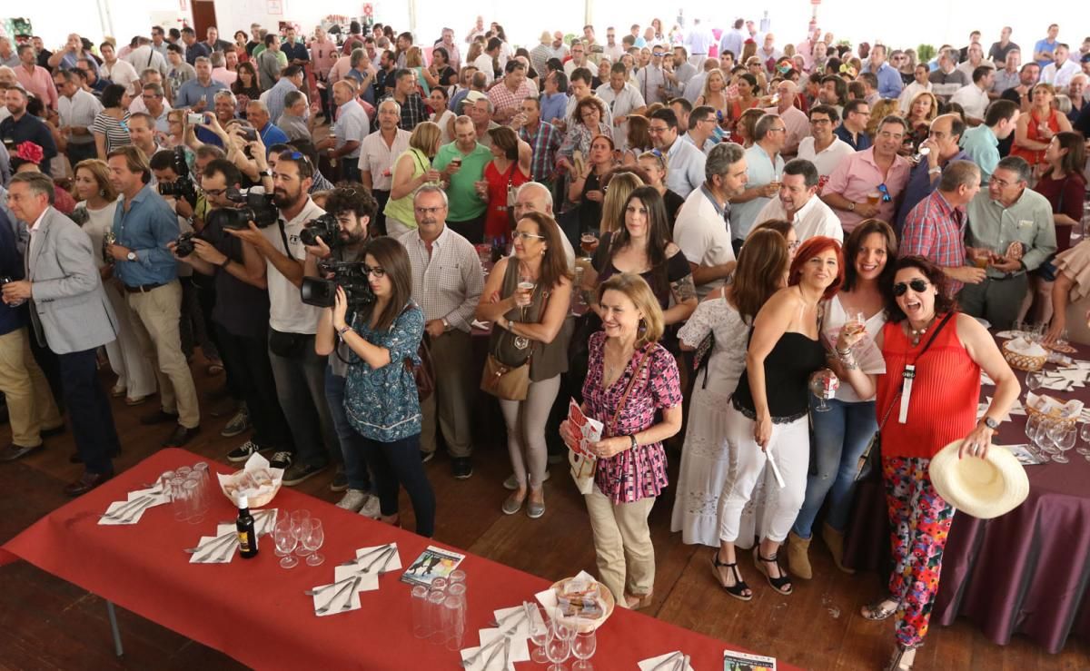 Fotogalería / La Diputación ofrece su recepción de Feria