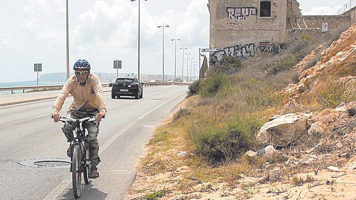 Imagen de archivo carretera Alicante