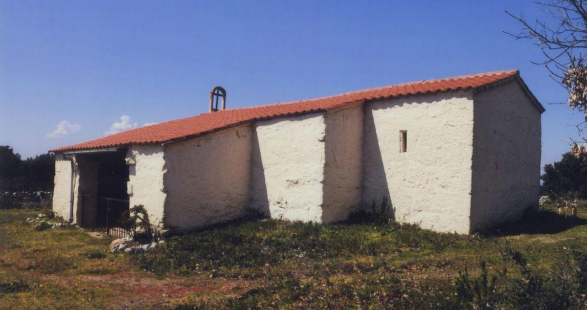 Monumenta, enclave hermoso y apacible, ceñido por extensos encinares