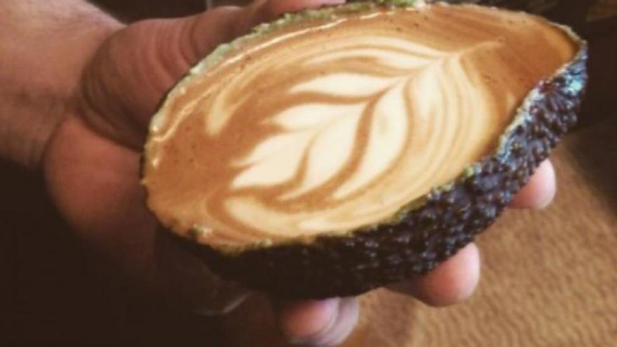 &#039;Avolatte&#039;, el engendro &#039;hipster&#039; que combina café con leche y aguacate