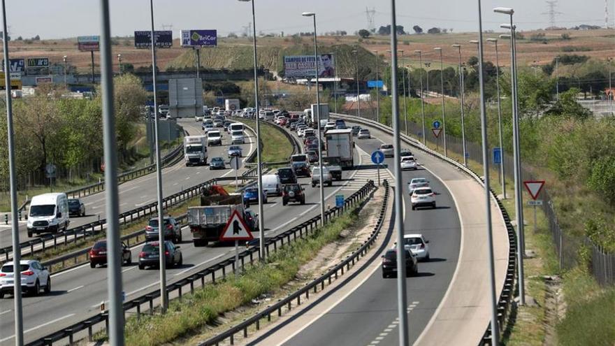 Tráfico muy intenso en la provincia de Cáceres y muy difícil en el puente de la A-66 en Mérida