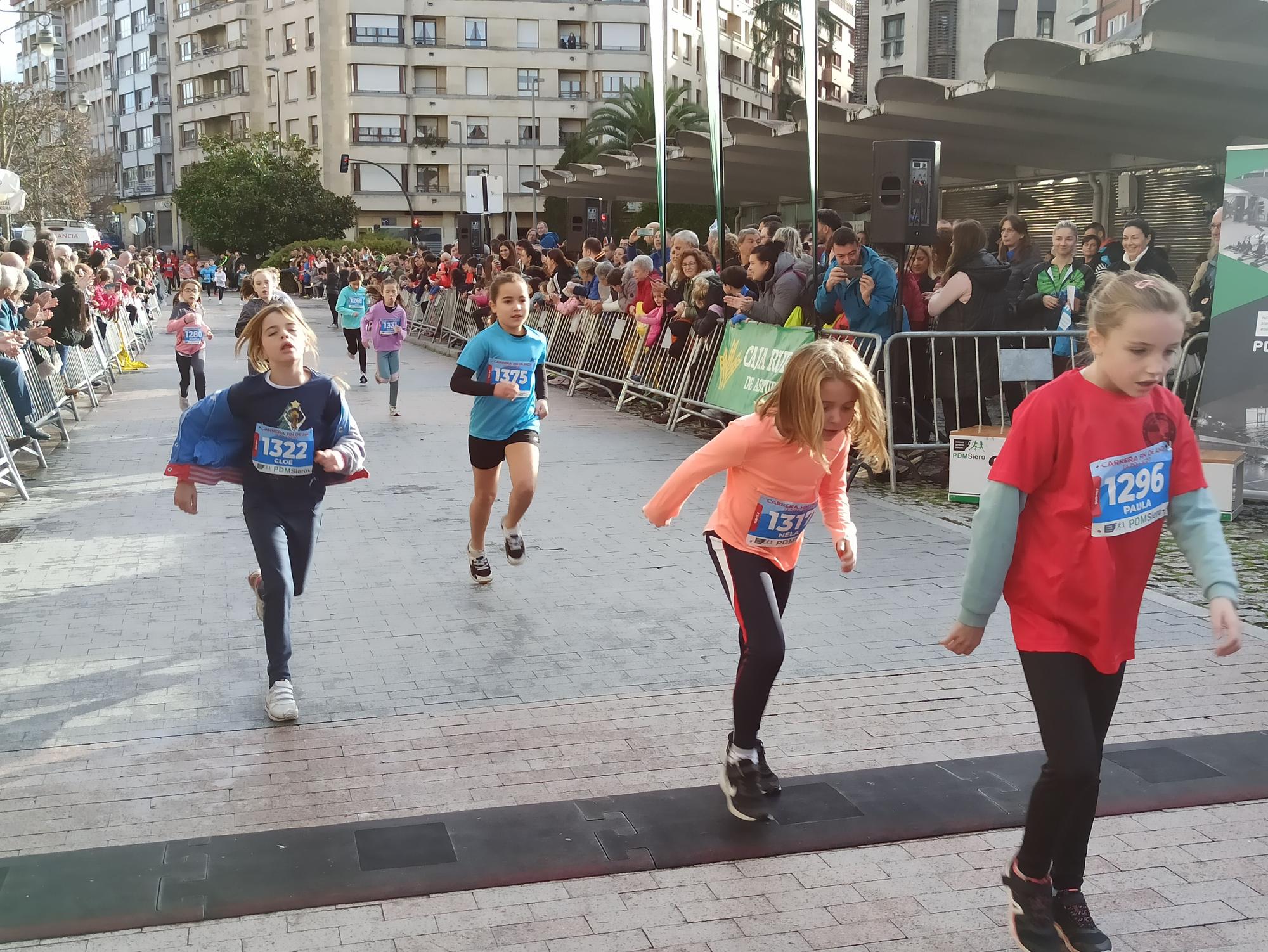 Casi 1.500 participantes disputan la carrera de Fin de Año de Pola de Siero