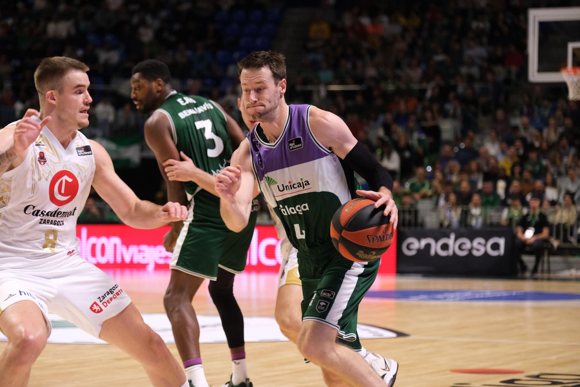 El Unicaja - Casademont Zaragoza de la Liga Endesa, en imágenes