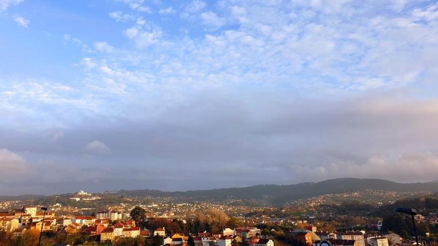 Atardecer en Vigo hoy. // Marta G. Brea