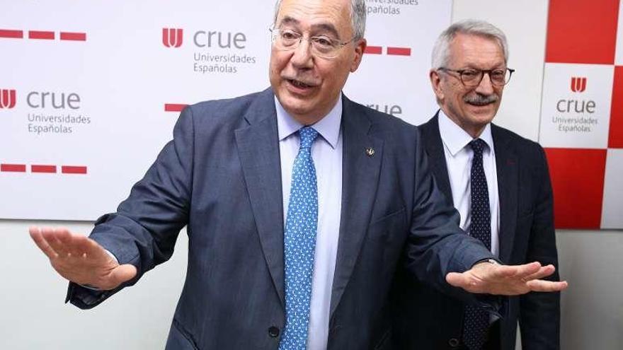 El presidente de la CRUE, Roberto Fernández. // E.P.