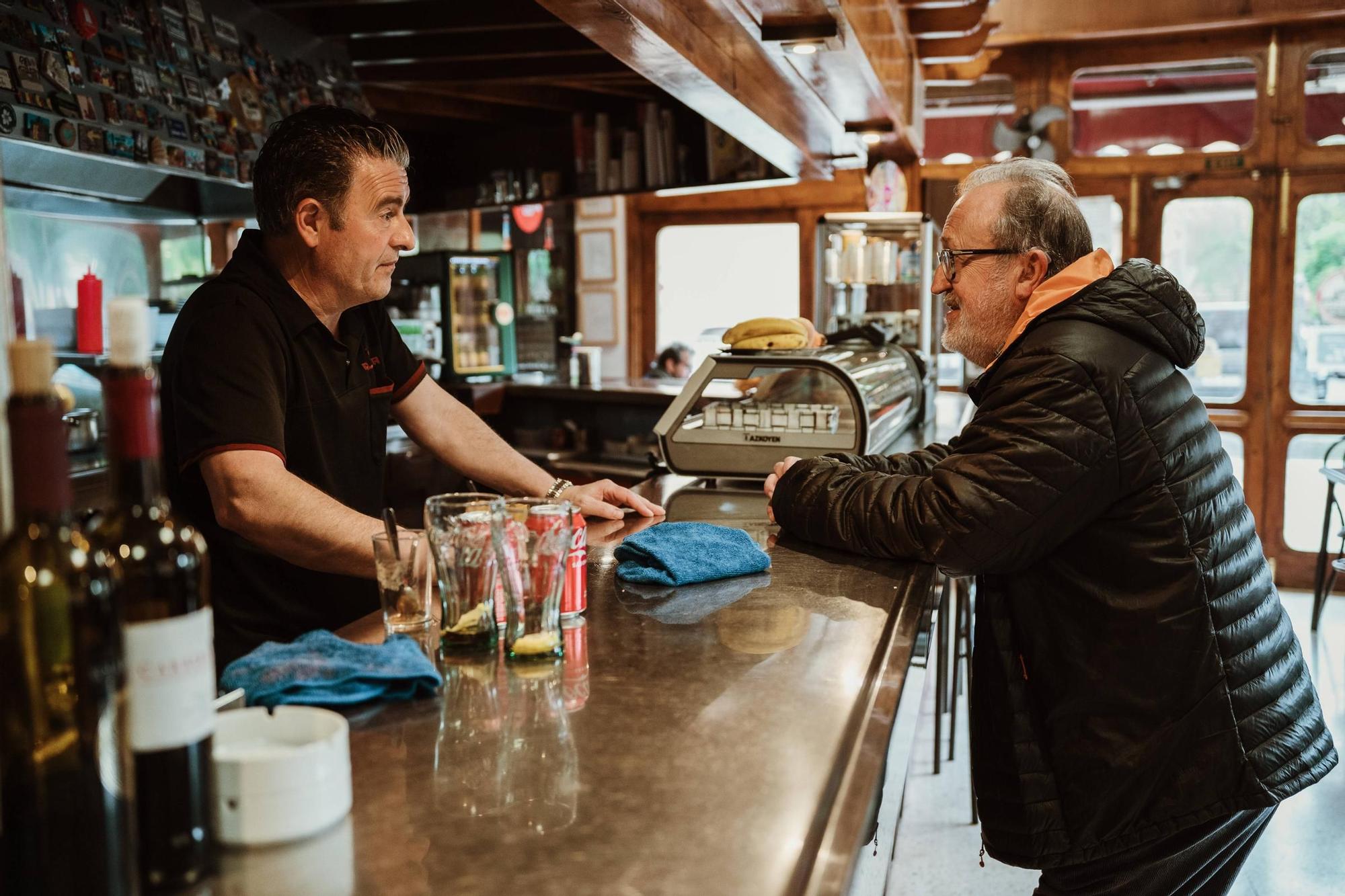 FOTOS | Más que un bar normal: El Café Lina en Palma