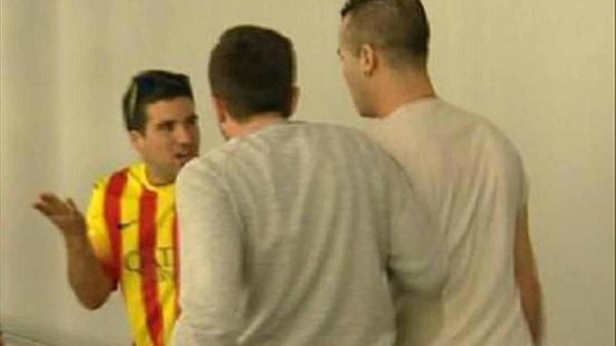 Un entrenador participó en la pelea contra seguidores del FC Barcelona