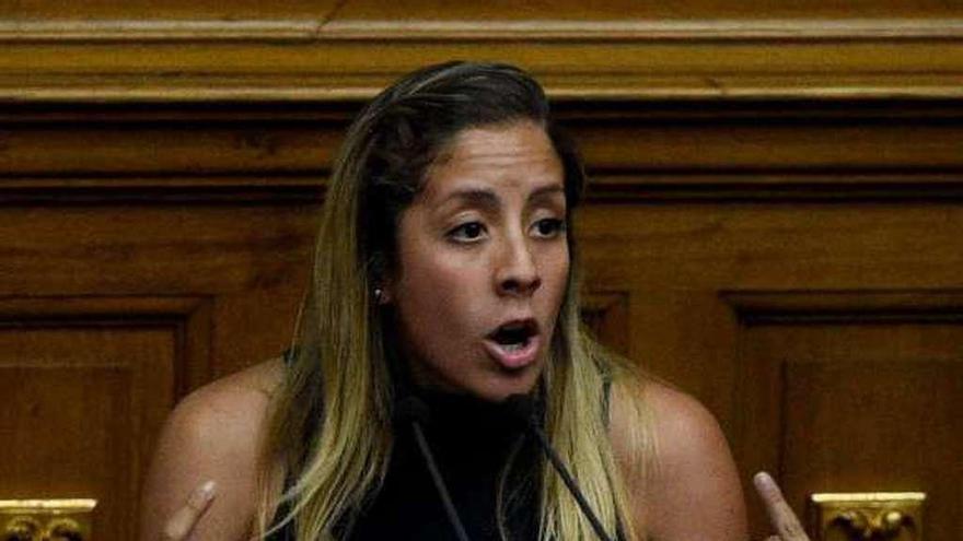 Rafaela, hermana del opositor detenido Juan Requesens. // AFP