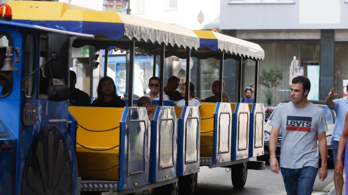 El tren turístico en Emile Robin