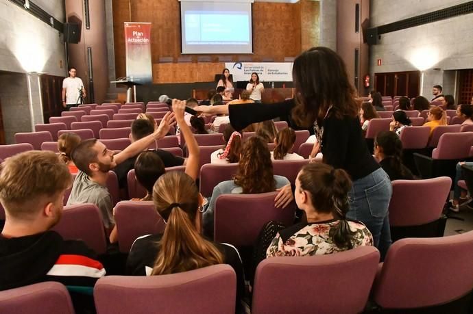 15/10/2019 LAS PALMAS DE GRAN CANARIA.  Asamblea Consejo de Estudiantes de la ULPGC en Humanidaes.  Fotógrafa: YAIZA SOCORRO.  | 15/10/2019 | Fotógrafo: Yaiza Socorro