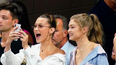 El padre de Bella y Gigi Hadid se va de la lengua sobre las Kardashian