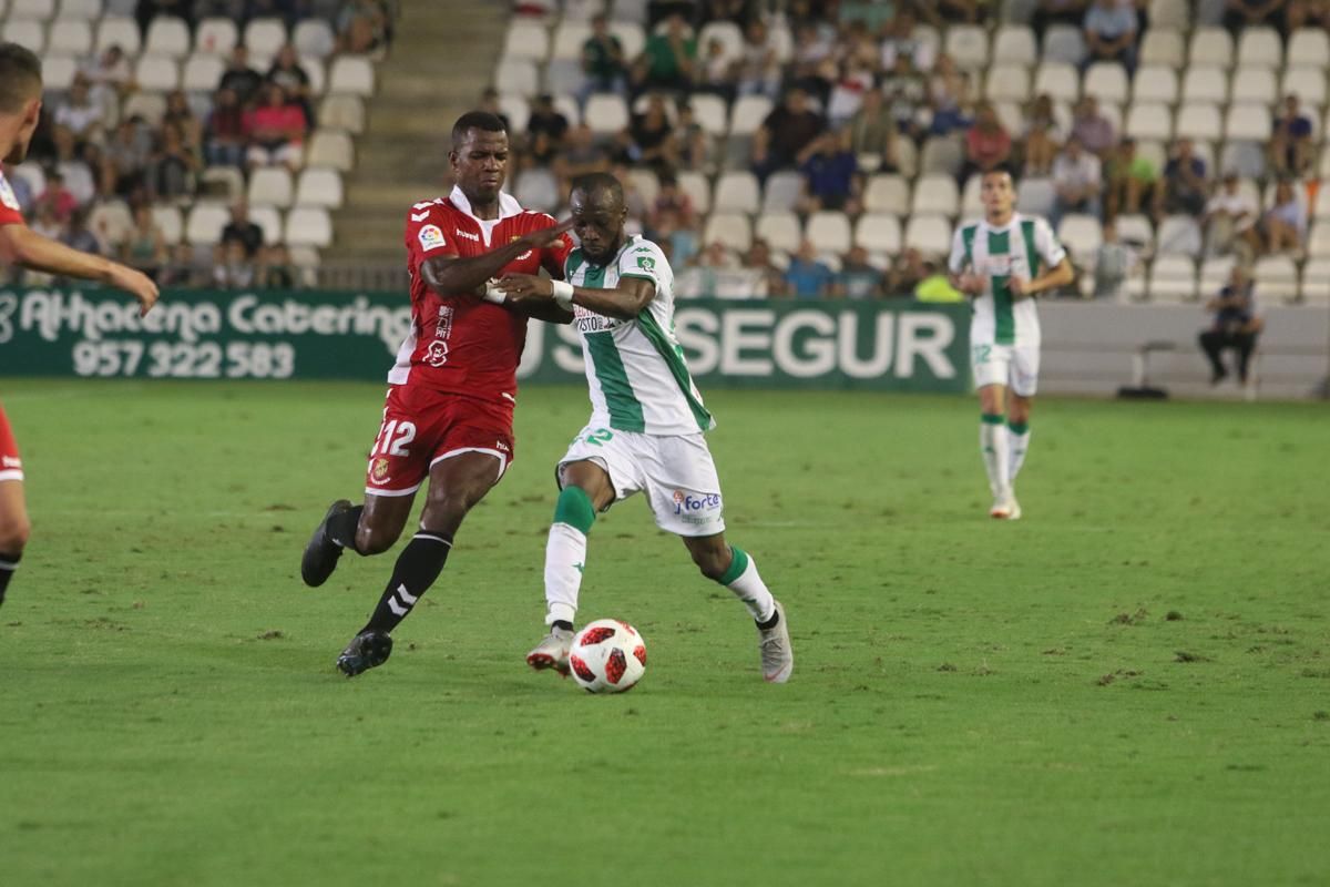 Las imáges del encuentro de Copa del Rey entre el Córdoba C.F. y el Nástic