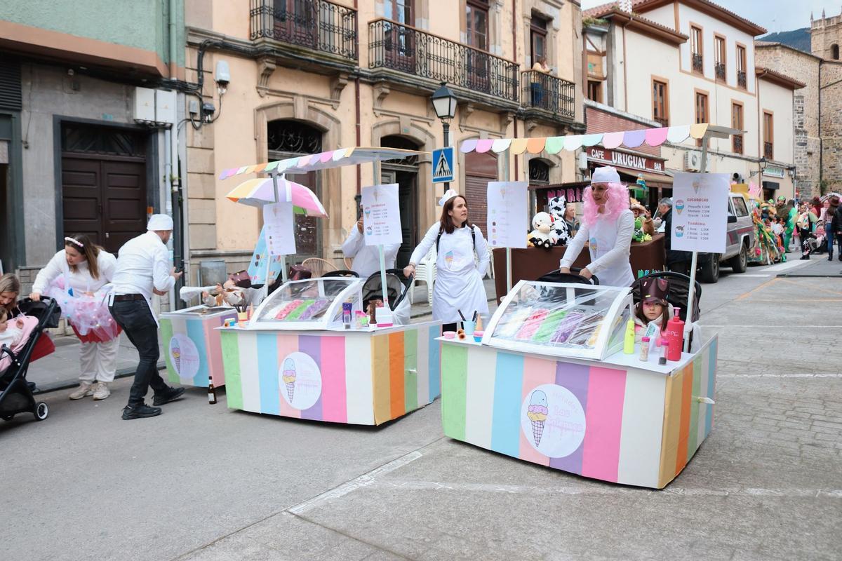 Uno de los grupos participantes en el desfile del año pasado.