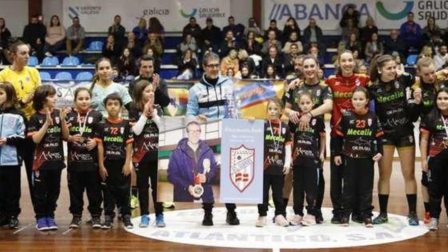 Prades, durante el homenaje que se le tributó por el subcampeonato en el Mundial de Japón. // ©Coeco.creative