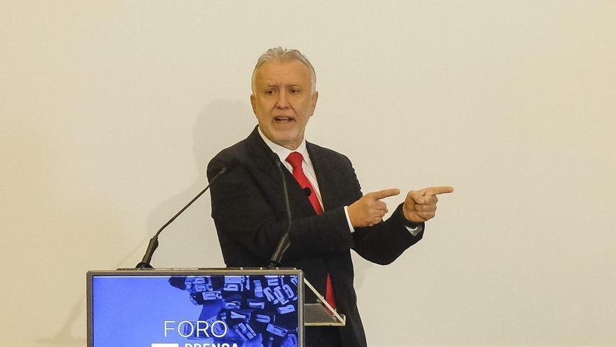 Foro de La Provincia/DLP y Prensa Ibérica con el ministro Ángel Víctor Torres