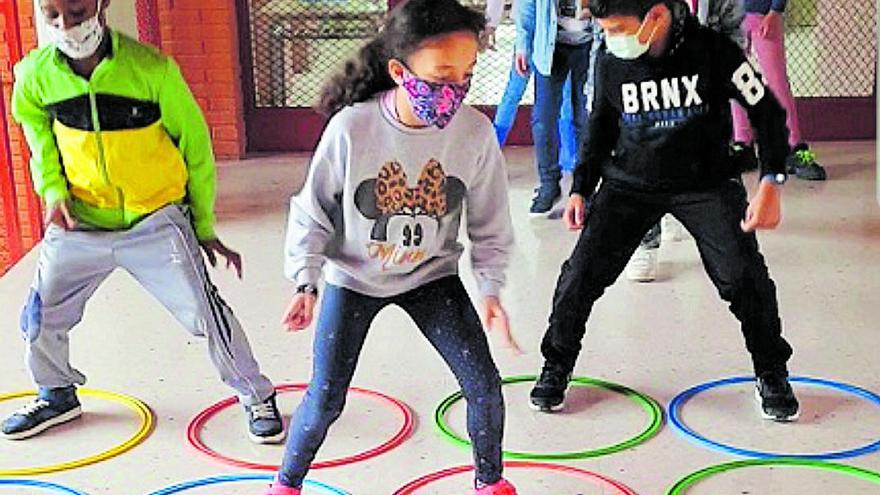 El CEIP La Arboleja trabaja la educación emocional con la exitosa &#039;caja del Monstruo comemiedos&#039;