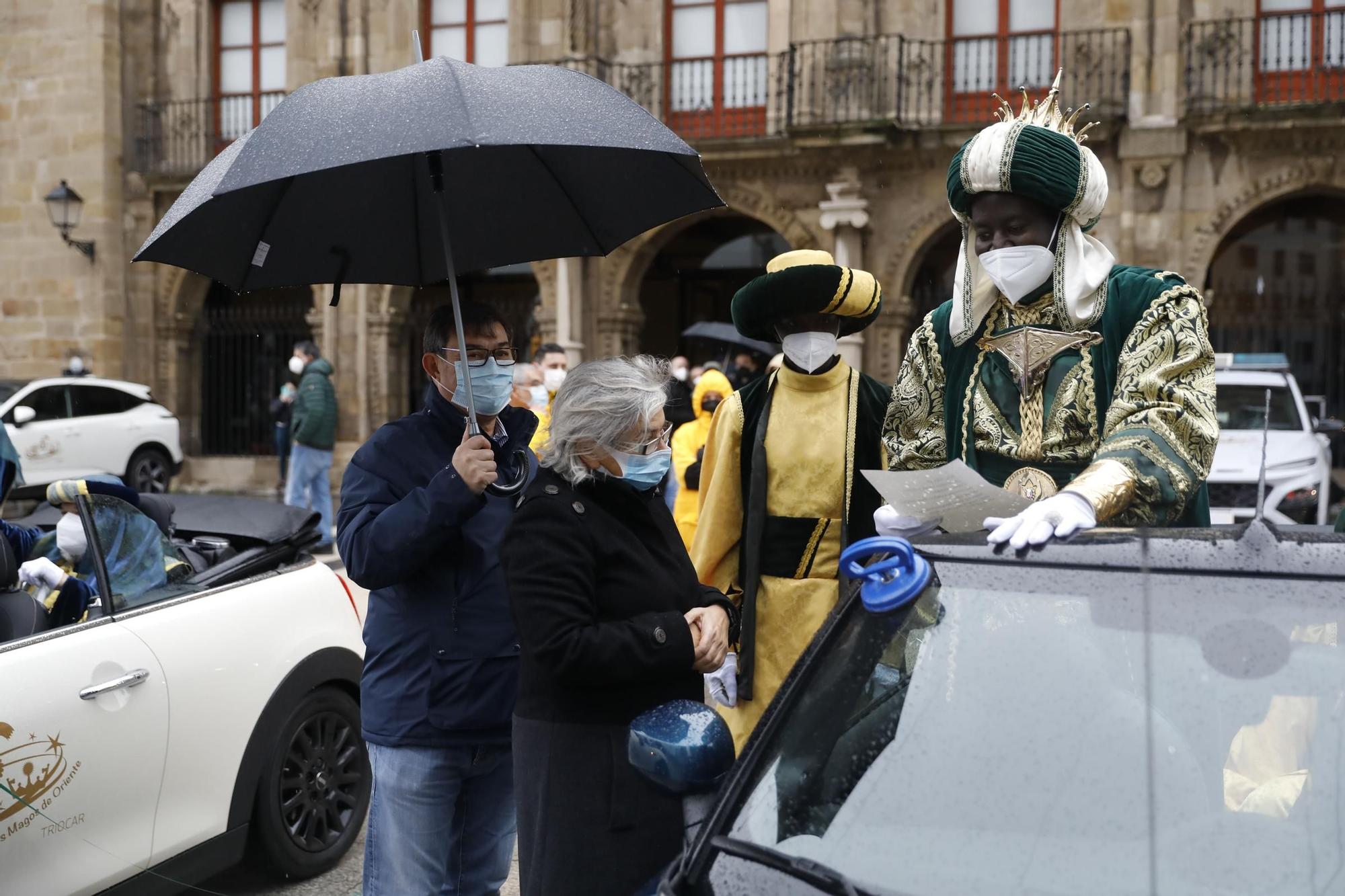 Los Reyes Magos llegan a Gijón