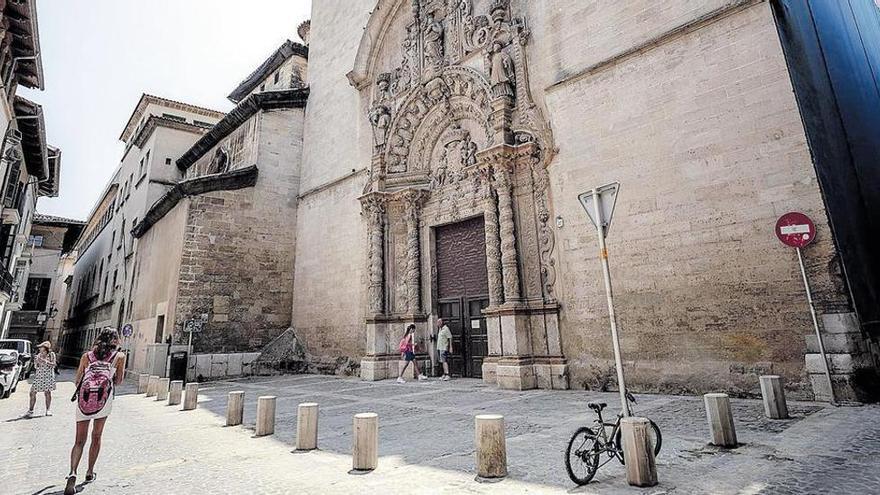 Fachada de la iglesia del colegio Montesión, de Mallorca, donde tuvieron lugar algunos de los supuestos abusos.