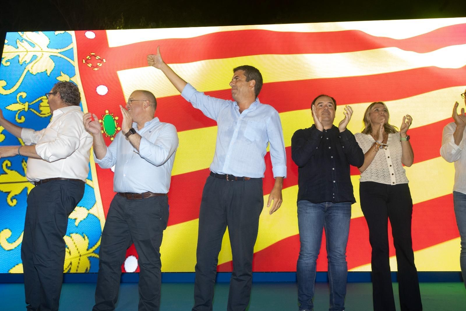 Tellado redobla su apoyo a Mazón y llama al PP a “trabajar bajo su liderato”
