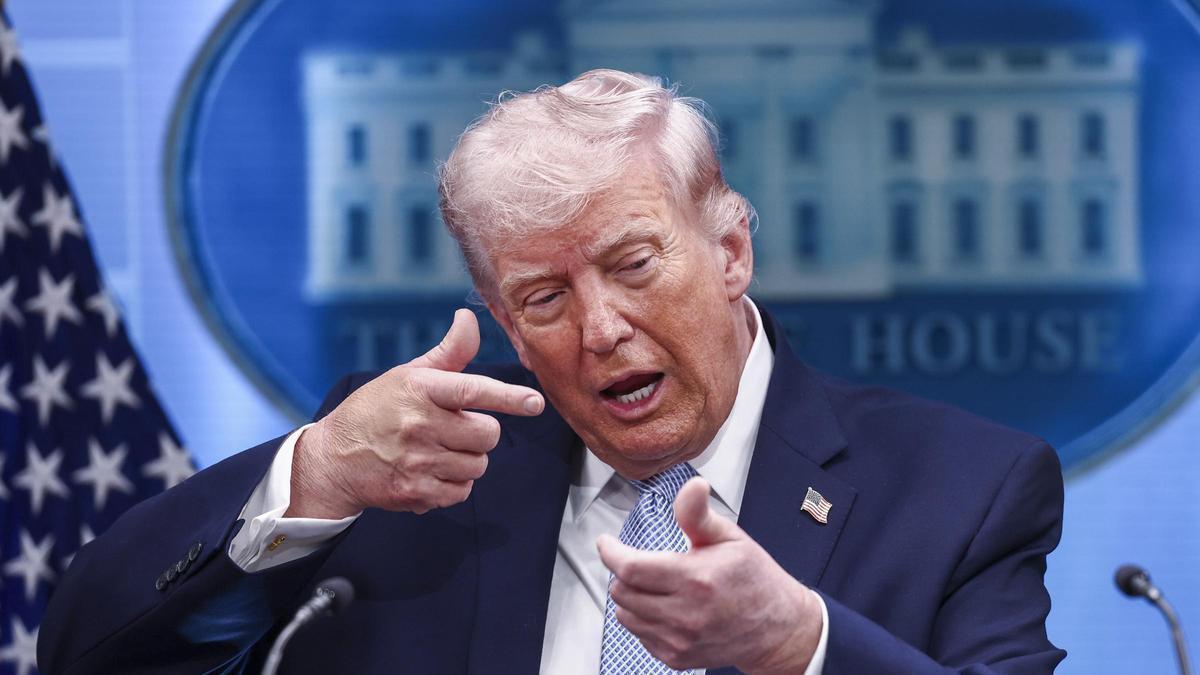 ESTRECHO DE ORMUZ | Trump asegura que no permitirá que Irán cobre peajes en el estrecho de Ormuz: «Es agua internacional»