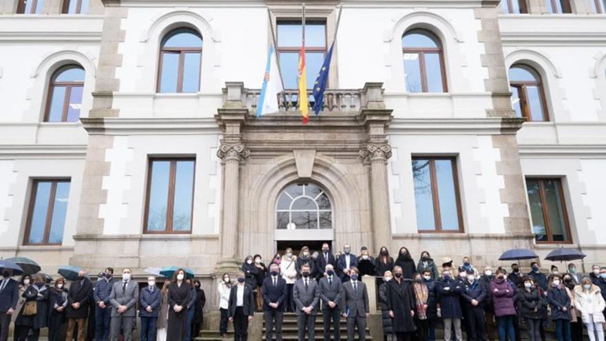 Minutos de silencio en la Xunta y el Congreso por las víctimas del &#039;Villa de Pitanxo&#039;