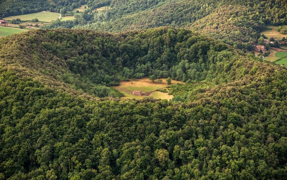 Volcán Santa Margarida Garrotxa ermita