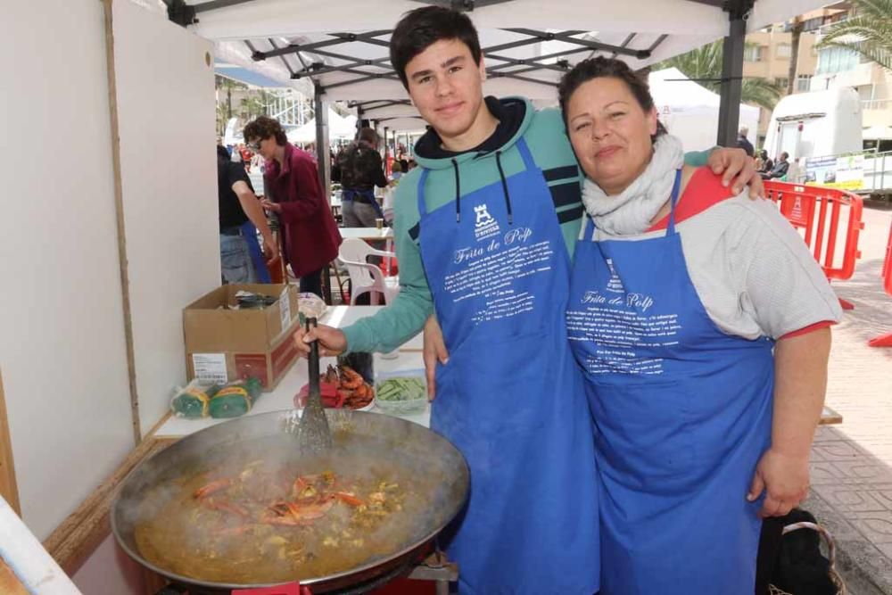 Cerca de 250 personas, repartidas en 13 grupos, han participado en el II Concurs d´arròs mariner Peix Nostrum