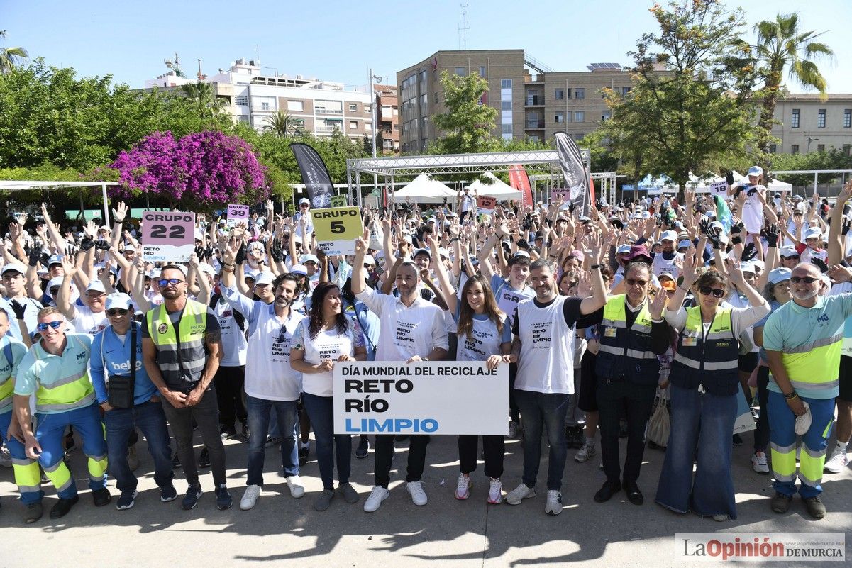 Todas las imágenes del reto de limpieza del río Segura en Murcia