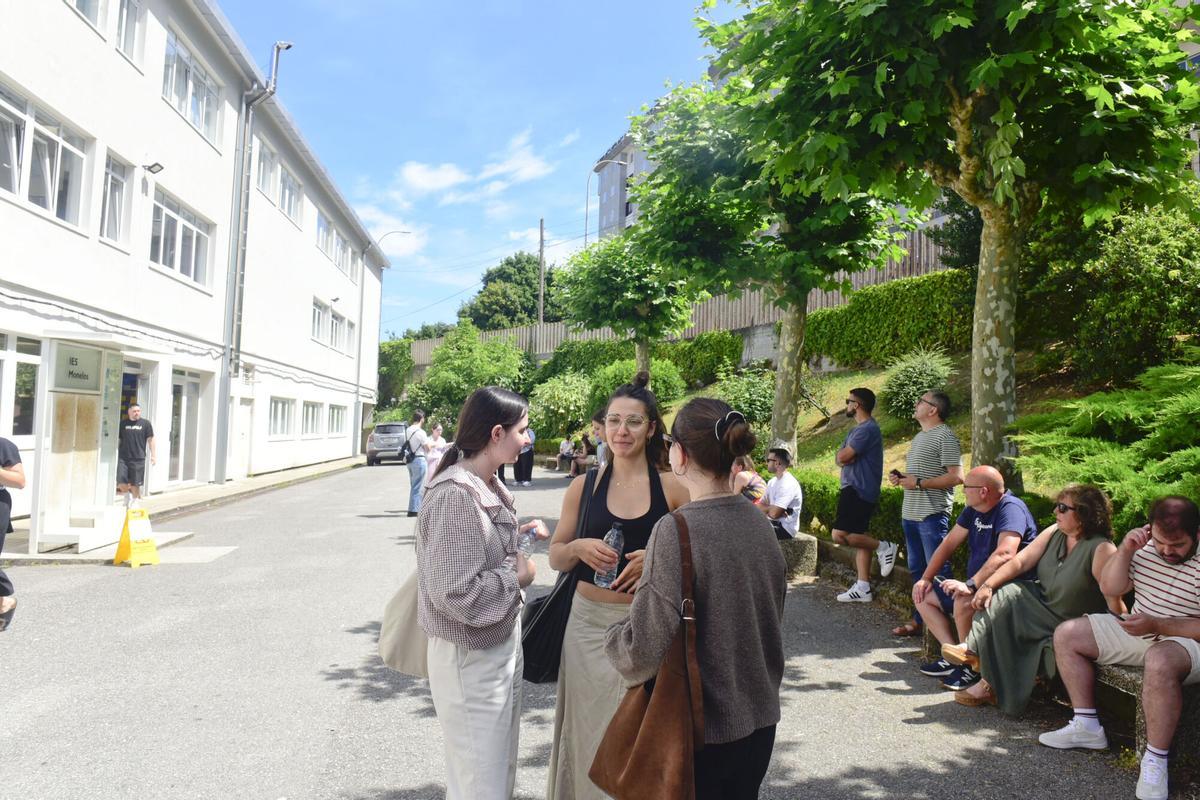 OPOSICIONES IES MONELOS
