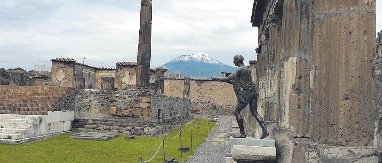 Restos de la ciudad de Pompeya destruida por el Vesubio.