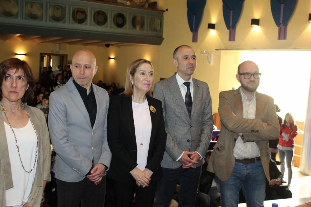 Ana Pastor, presidenta del Congreso de los Diputados, en el Foro Comunicación Escuela de Vegadeo