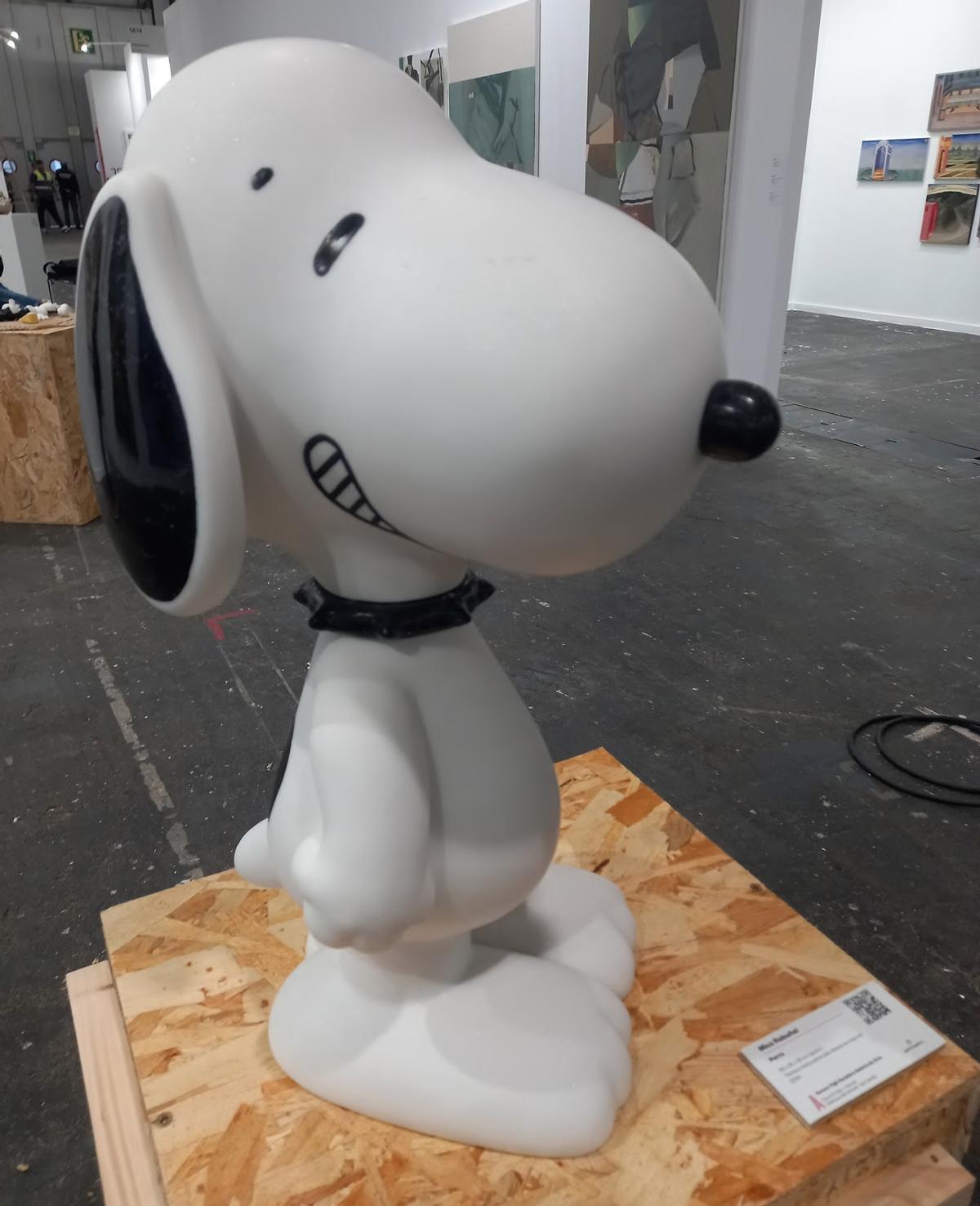 Escultura de Mico Rabuñal - Perro Escultura de Mico Rabuñal - Perro